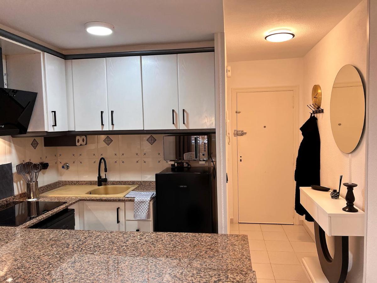 Holiday Suite Virgin De La Paloma Торевьиа Экстерьер фото