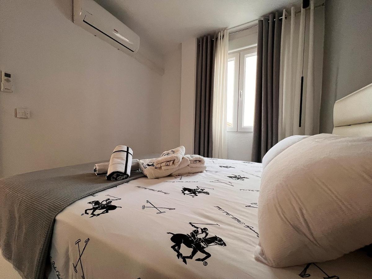 Holiday Suite Virgin De La Paloma Торевьиа Экстерьер фото